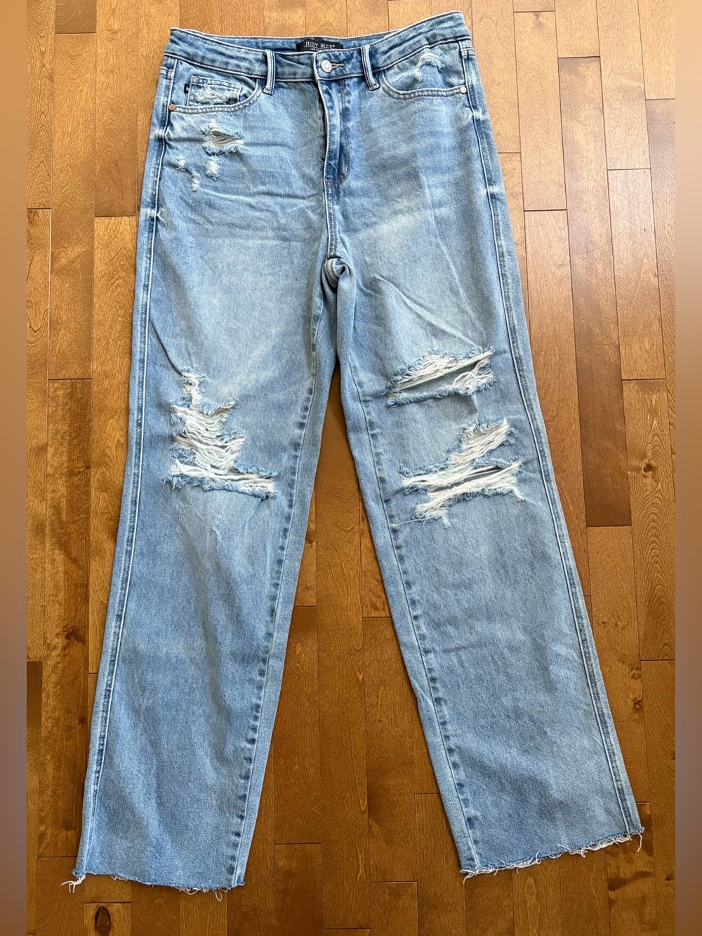 Judy Blue 90's Straight High-Rise Distressed Raw Hem Jeans Light Wash – 7/28